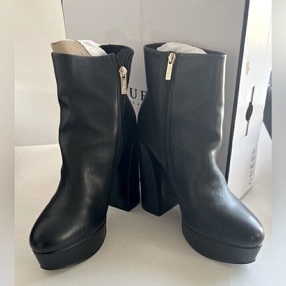 GUESS Women's Crafty 9.5M Heavy Platform Booties boots high heels,  club shoes - Picture 11 of 16